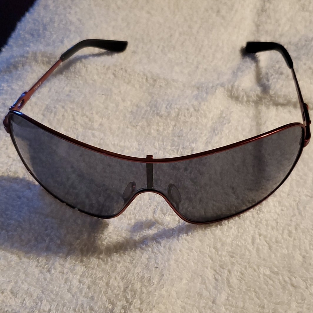 Oakley sunglasses